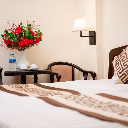 Thanh Thu Hotel Ho Chi Minh City Bagian luar foto